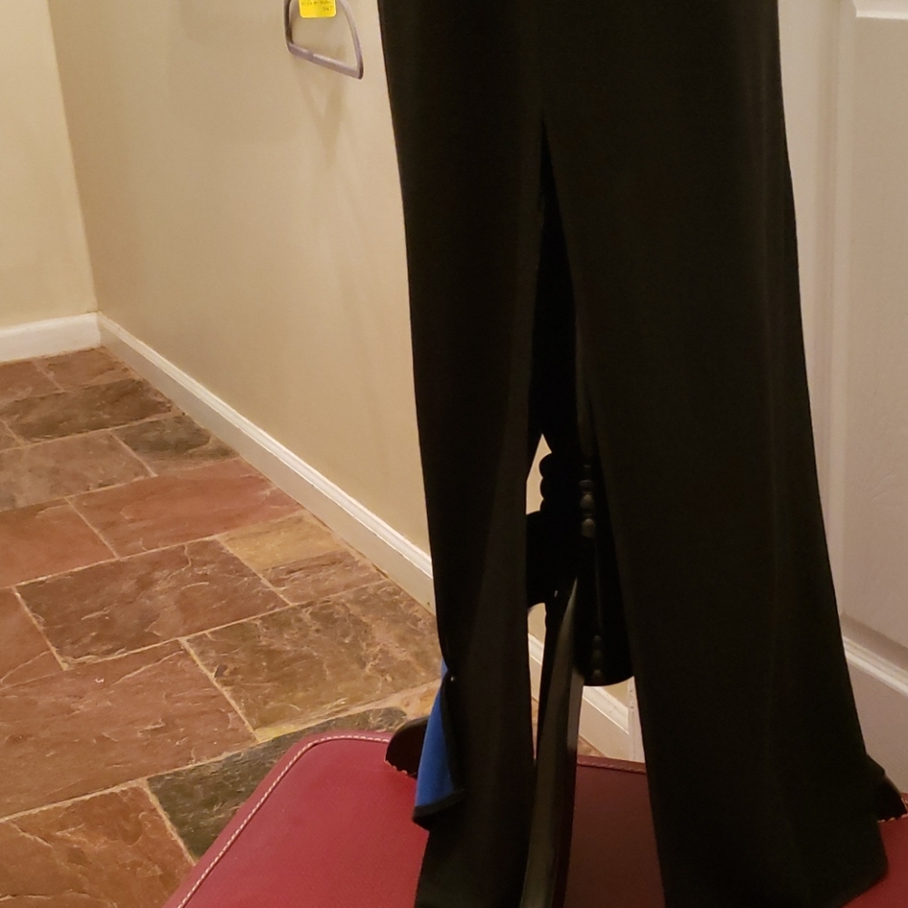 Dress - Picture 4 of 4